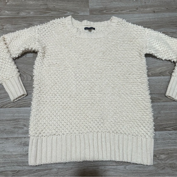 American Eagle Popcorn Sweater - Picture 4 of 6